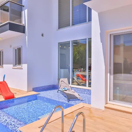 Onay 3 * Kaş