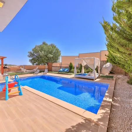 Onay 3 Villa